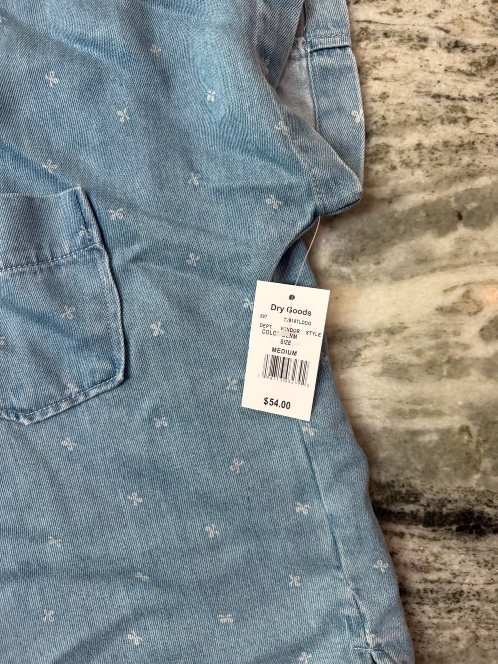 NWT Thread & Supply Light Blue Button-Down Shirt Size Medium - Picture 4 of 6